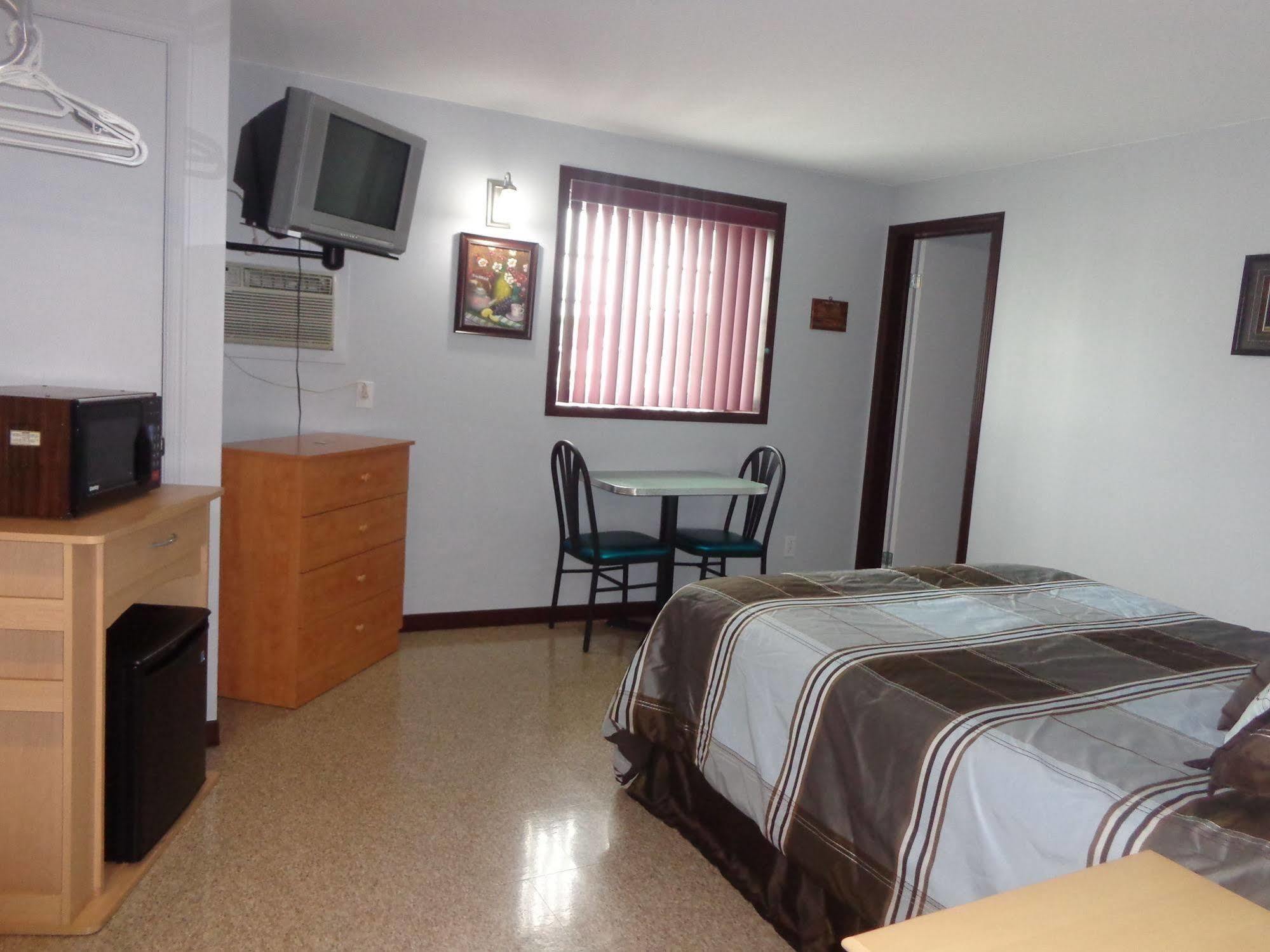 Happy Motel Edmundston Esterno foto